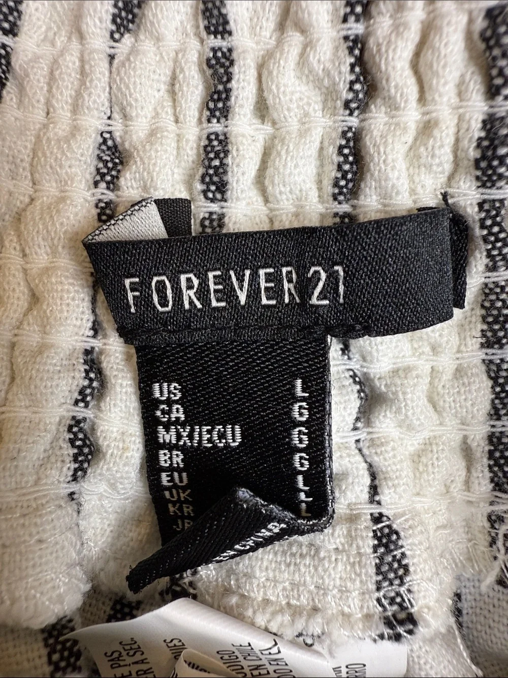 Forever 21 White Shorts with Black Vertical Stripes Normcore Nautical